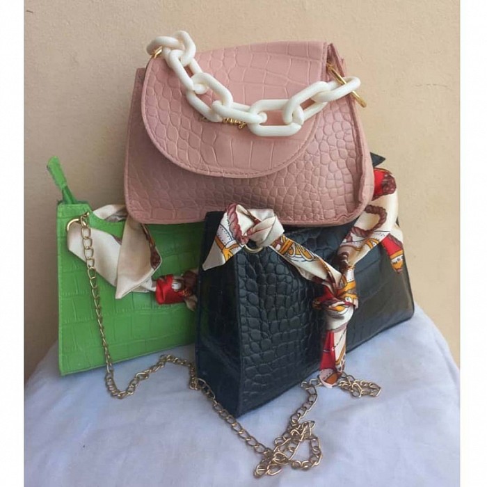 3 Sacs à main  pour femme  prix promo 11000f